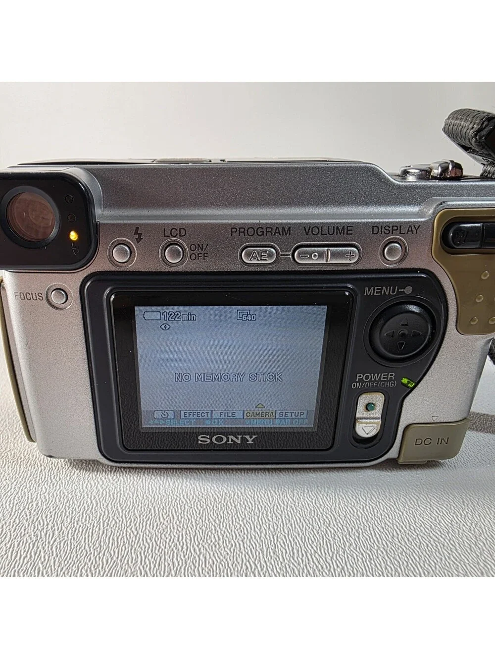 Sony Cyber-Shot DSC-S70 Digital Camera 3.3MP Tested Working